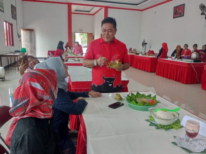
					Ketua DPRD Pati Edukasi Gizi dengan Lomba Masak