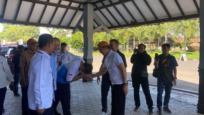 
					Wali Kota Bogor Kunjungi Stadion Joyo Kusumo dan Stadion Gelora Soekarno Pati