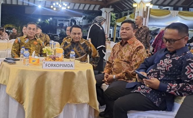 
					Perubahan Pimpinan di Polresta Pati: DPRD Apresiasi Kinerja Andhika, Sambut Jaka Wahyudi