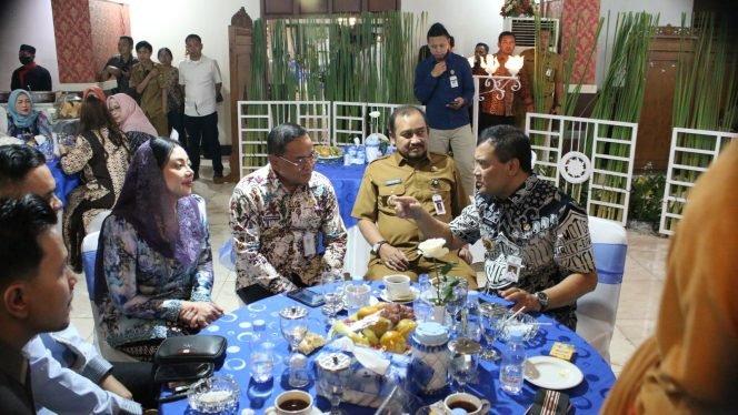 
					Bupati Pati Apresiasi Kolaborasi Erat Pemprov Jateng dan Kabupaten/Kota dalam Halalbihalal