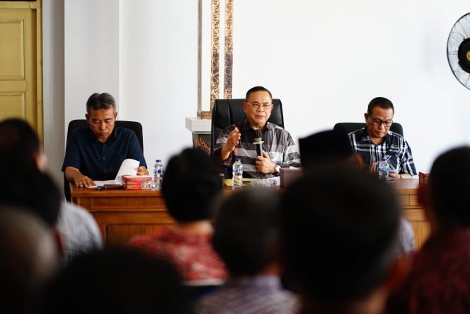 
					Bupati Pati Pimpin Rapat Intensifikasi PBB-P2, Sepakati Penyesuaian Tarif ±250%