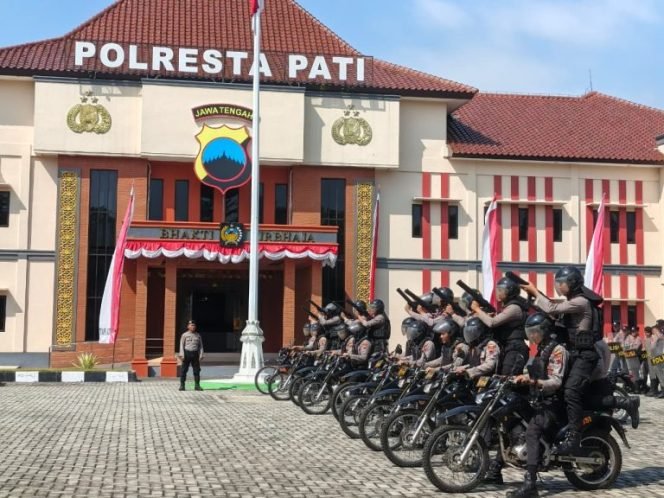 
					Polresta Pati Perkuat Kesiapsiagaan 306 Personel Hadapi Unjuk Rasa
