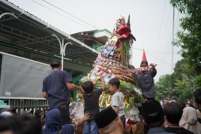 
					Kirab Budaya dan Kuliner Tradisional Ramaikan Haul Leluhur Panjunan