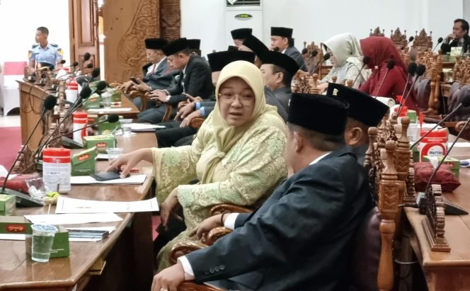 
					Fraksi Golkar Dukung Kenaikan PAD, Dorong Pemkab Pati Lebih Inovatif