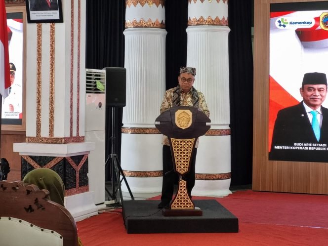 
					KOPDES Merah Putih Masuki Untuk Kepentingan Rakyat, Menteri Budi Ari Hadir di Pati