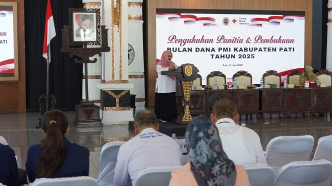 
					Bupati Pati Kukuhkan Pengurus Bulan Dana PMI, Tekankan Integritas dan Tanggung Jawab Kemanusiaan
