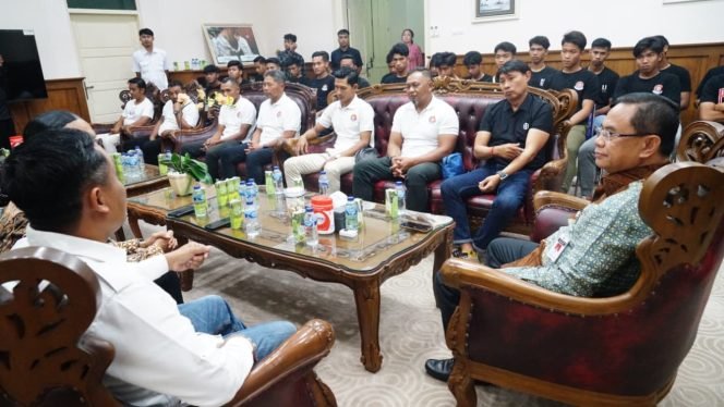 
					Bupati Pati Tegaskan Komitmen Dukung Kebangkitan Persipa