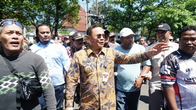 
					Bupati Pati Hadiri Rapat Pansus Hak Angket DPRD