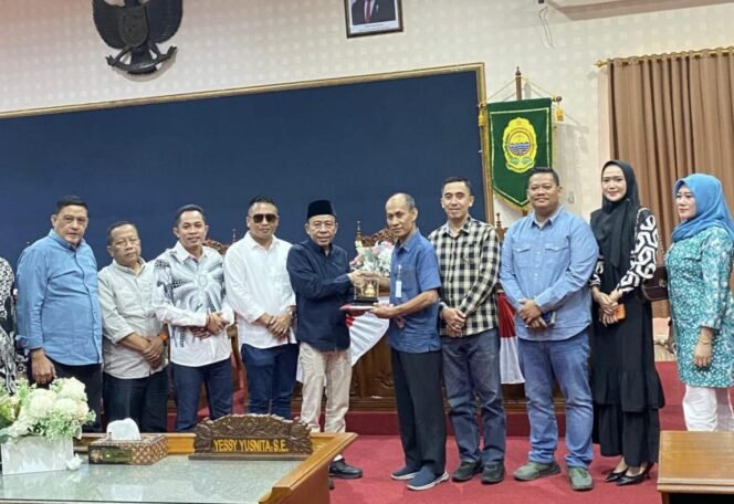 
					Komisi B DPRD Pati Studi Banding ke Bantul Perkuat Pengawasan BUMD