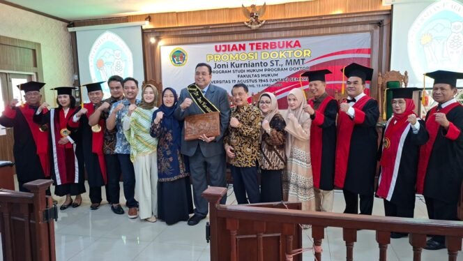 
					Menyandang Gelar Doktor, Joni Kurnianto Dapat Apresiasi Bupati Blora