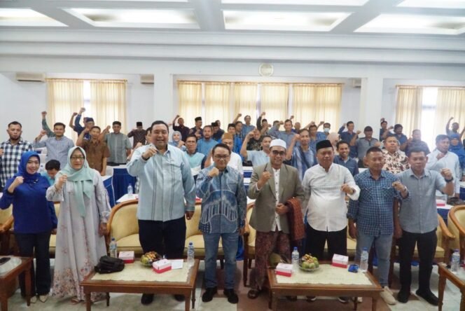 
					Plt. Bupati Pati Hadiri Halal Bihalal Demokrat, Perkuat Sinergi Pembangunan Daerah