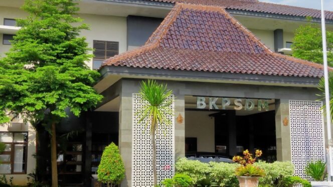 
					Adam Maulana: Usulan CPNS Akan Dibahas Bersama BKPSDM