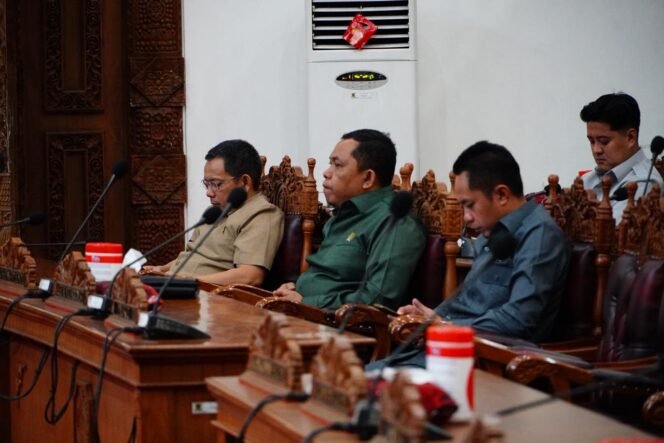 
					Komisi A DPRD Pati Soroti Kesejahteraan PPPK Paruh Waktu, Minta Pemkab Lebih Perhatikan Tenaga Pendidikan