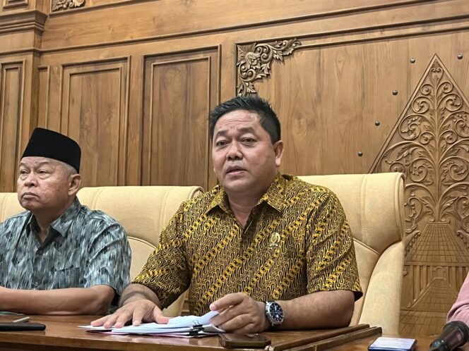 
					Ketua DPRD Pati Sebut Kewenangan Tunjangan Ada di Tangan Eksekutif