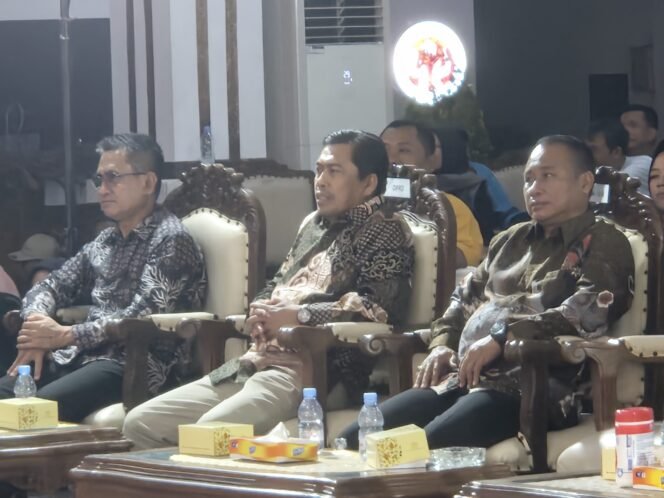 
					Sutrisno Dukung Ketoprak Forkopimda dan DPRD, Jadi Ruang Dekatkan Budaya dengan Masyarakat