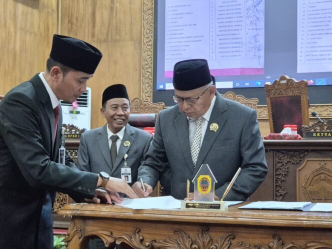 
					Mandat Sudaryono Jadi Penguat Pengawalan MBG di Pati, Hardi: Jangan Berhenti pada Seremoni