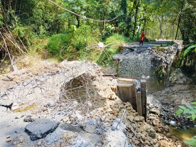 
					Jembatan Sukopuluhan Mulai Dibangun, Akses Winong-Pucakwangi Segera Diperlebar