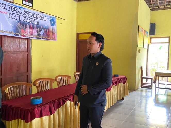 
					DPRD Pati Dorong Penambahan Armada Damkar Menjadi 12 Unit