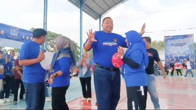 
					Semarak HUT Demokrat dan Kemerdekaan, Joni Dorong Tradisi Kebersamaan Tetap Hidup