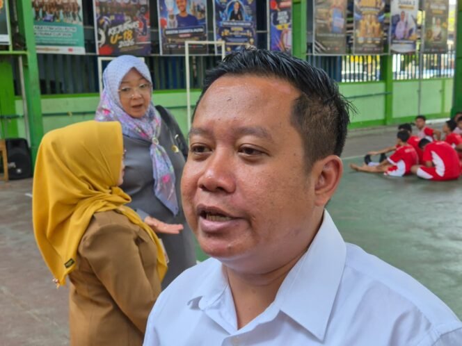 
					Komisi D Pastikan Siswa SMPN 8 Pati Tetap Sekolah, Persoalan Dapodik Dituntaskan