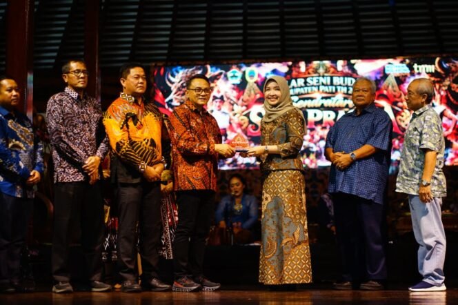
					Tampil di TMII, DPRD Pati Dorong Seni Tradisi Terus Dilestarikan