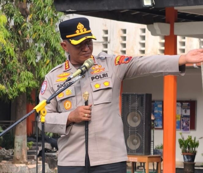 
					Kapolresta Pati Tanamkan Disiplin dan Anti-Bullying kepada Siswa SMAN 1 Pati