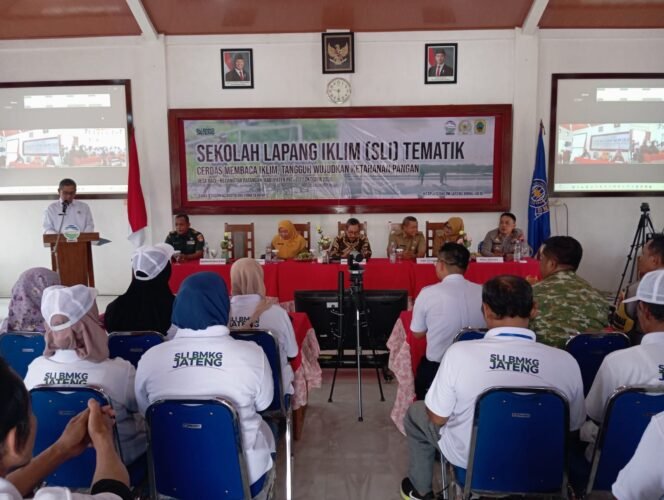 
					BMKG Bekali Petani Pati Cara Membaca Iklim, Musim Hujan Diprediksi Mulai Desember